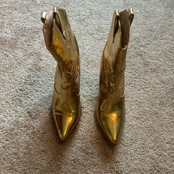 Gold cowboy boots - Picture 4 of 5